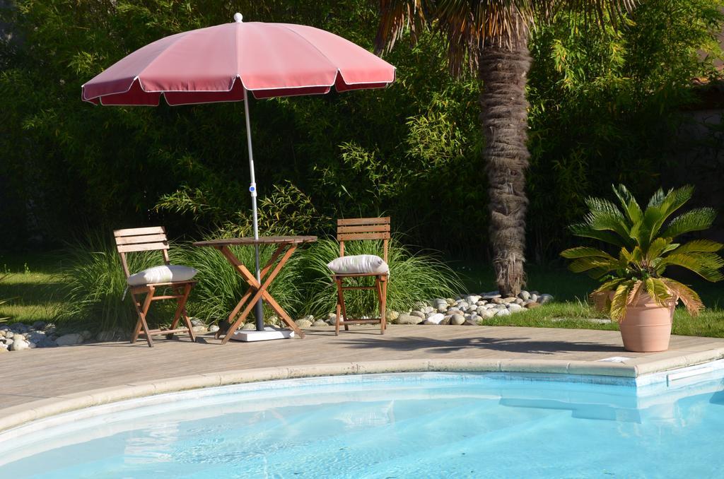 Chambre D'Hotes Et Spa Agen Exterior photo